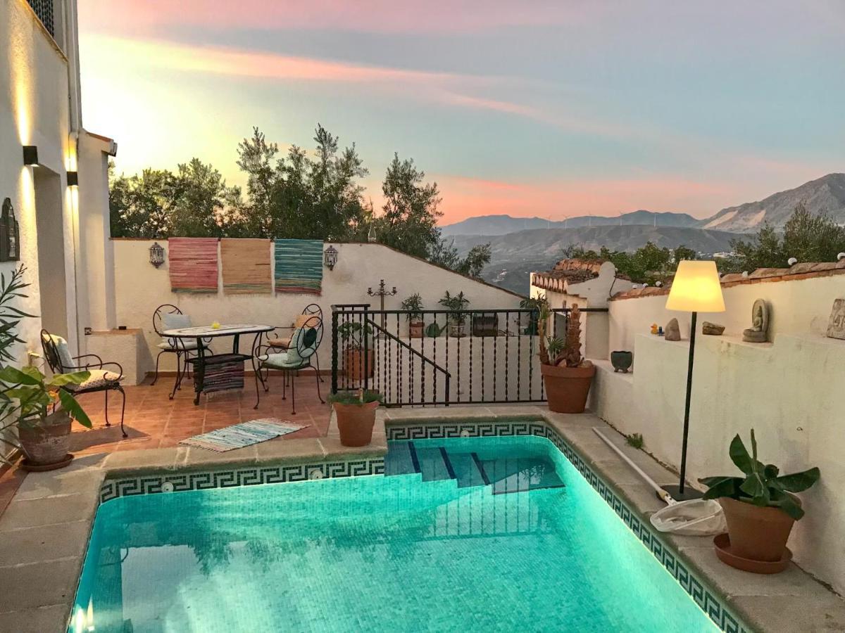 Casa Sol Y Aire - Vakantievilla In Dorp Met Prive Zwembad Pinos del Valle Zewnętrze zdjęcie
